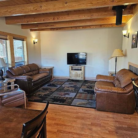 Methow River Lodge And Cabins وينثروب المظهر الخارجي الصورة