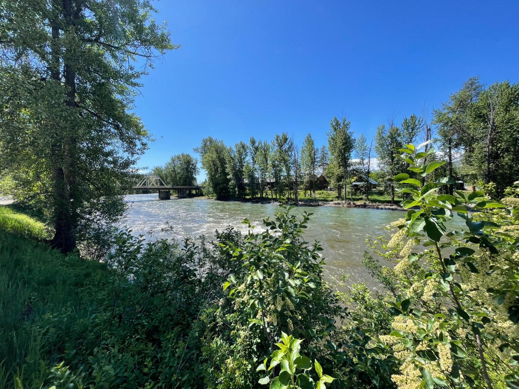 Methow River Lodge And Cabins وينثروب المظهر الخارجي الصورة