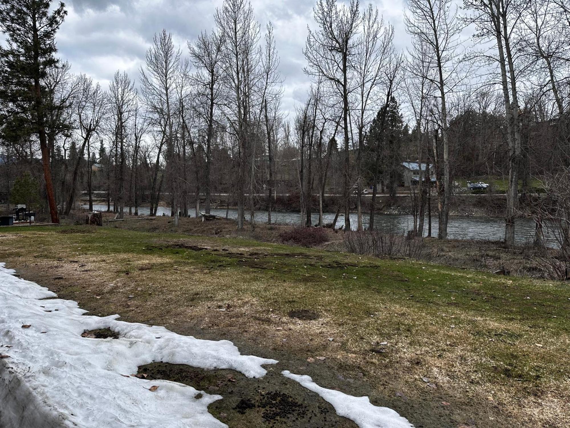 Methow River Lodge And Cabins وينثروب المظهر الخارجي الصورة